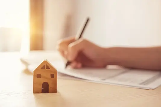 baurecht-recht-bau-gesetz-versicherung-haus-11